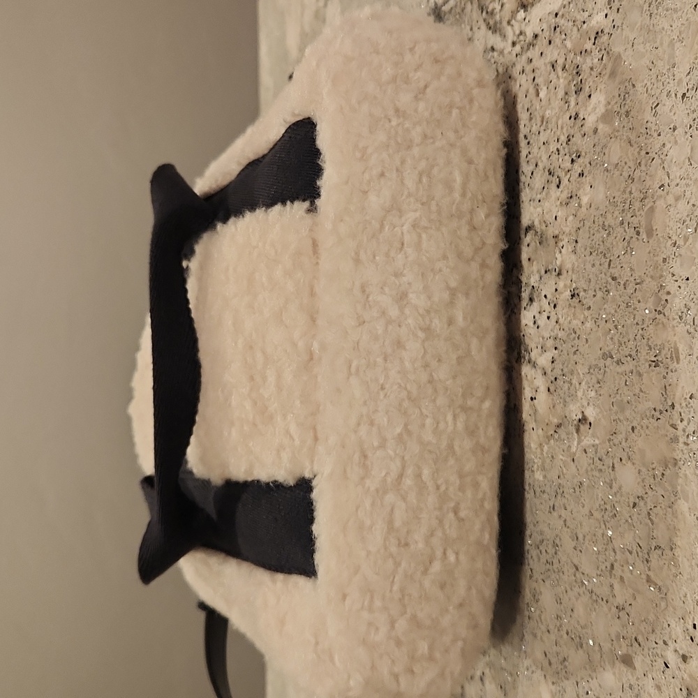 Chloe Teddy Cream and Naxy Fleece Handbag - Picture 2 of 10